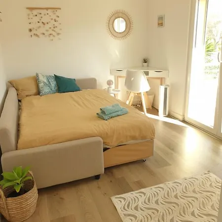 Costa Kite & Surf House *